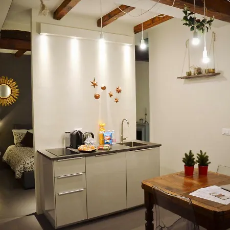 Charming Flat Righi Bologna Apartment Exterior photo