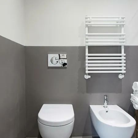 Charming Flat Righi Bologna Apartment Exterior photo